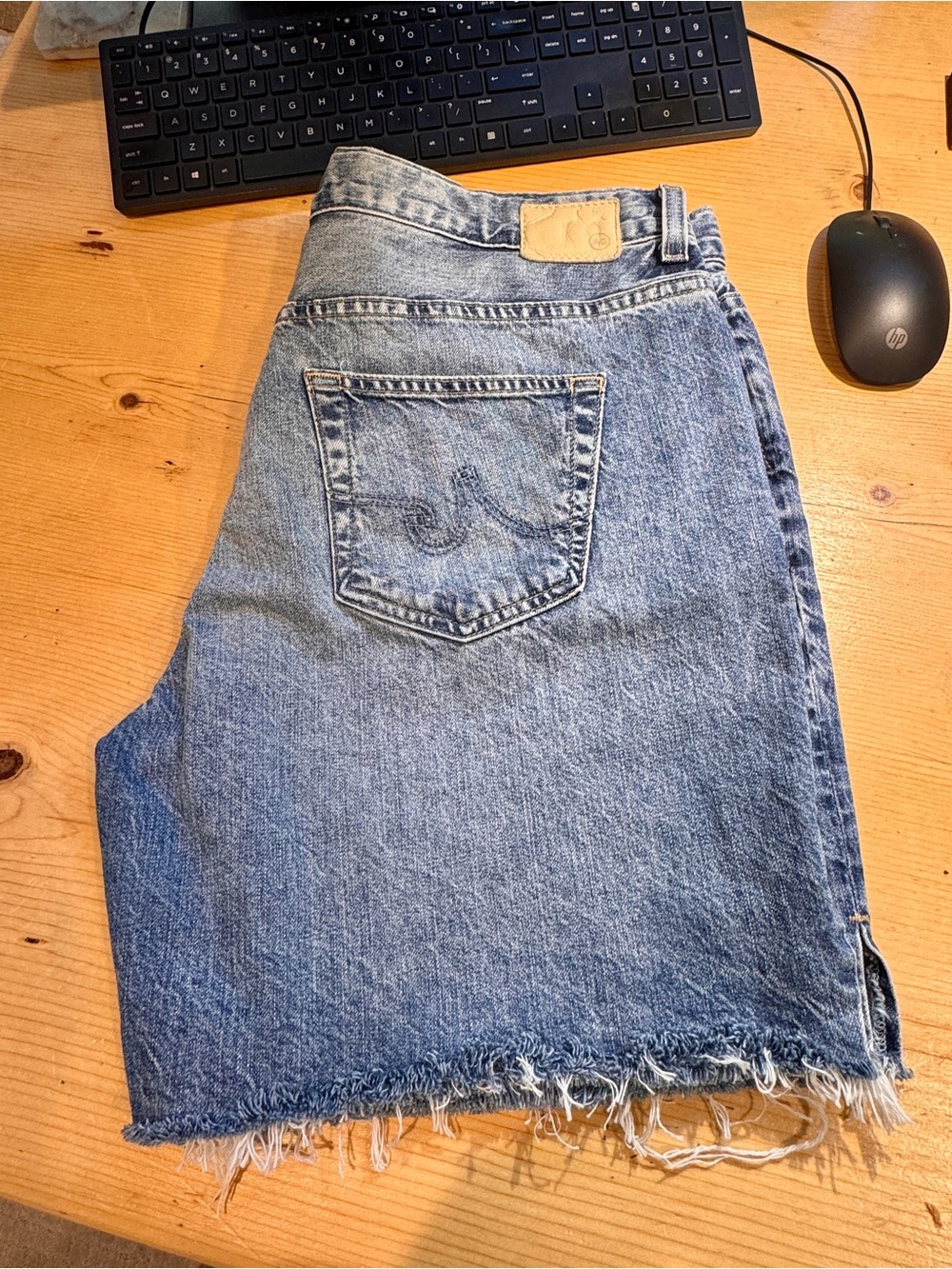 AG Adriano Goldschmied Ex Boyfriend Shorts Denim Mid_Rise Bermuda Women 33 NWT - Picture 3 of 6